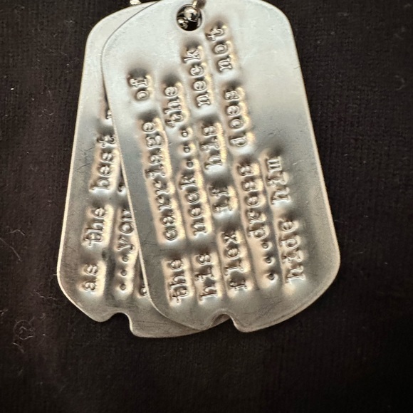 Linder Darby V Neck Dog Tag Black T Shirt - Picture 7 of 7